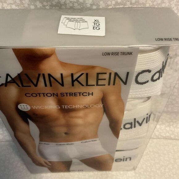 Calvin Klein XLarge 3-Pack White Classic Fit LOW RISE Trunk - Picture 2 of 5
